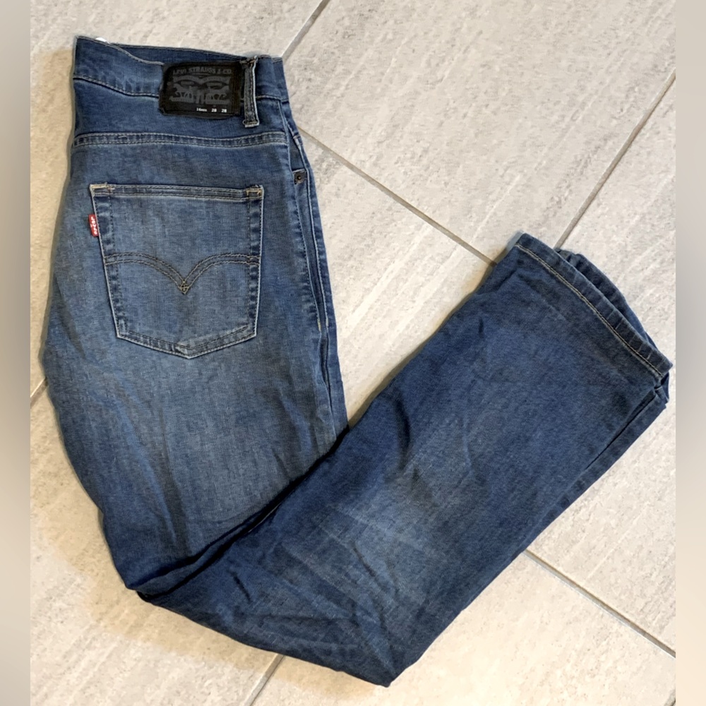 Levi jeans